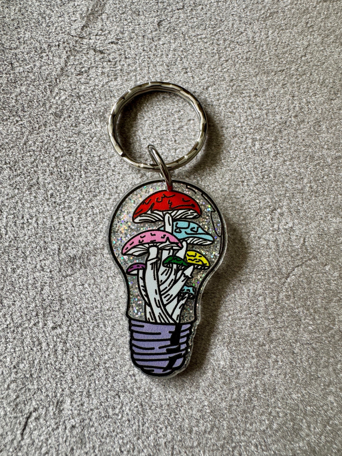 Glitter mushroom lightbulb keyring