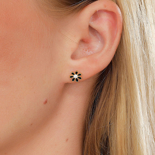 Flower screw backed studs - gold plated