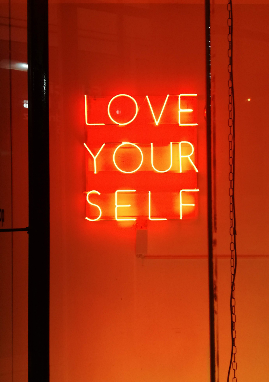 Love yourself MAGNET